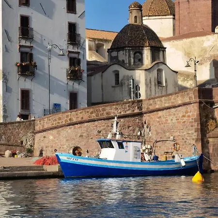 Otel La Corte Degli Ulivi - Rurale Tresnuraghes