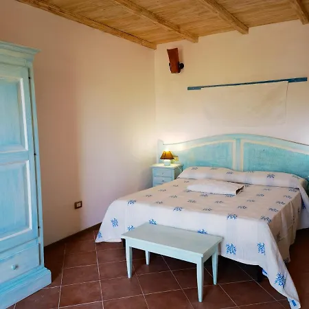 Rurale La Corte Degli Ulivi Hotel