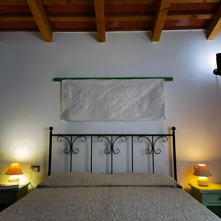 La Corte Degli Ulivi - Rurale Tresnuraghes