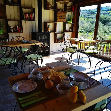 La Corte Degli Ulivi - Rurale Hotel 3*