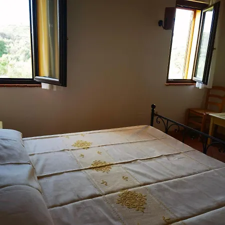 Rurale La Corte Degli Ulivi 3* Tresnuraghes