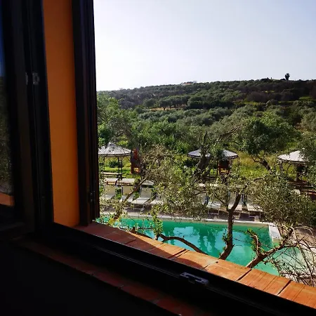 La Corte Degli Ulivi - Rurale 3*