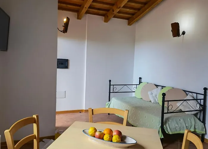 La Corte Degli Ulivi - Rurale Hotel 3*