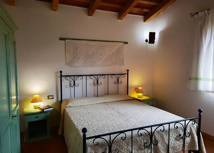 Hotel La Corte Degli Ulivi - Rurale 3*