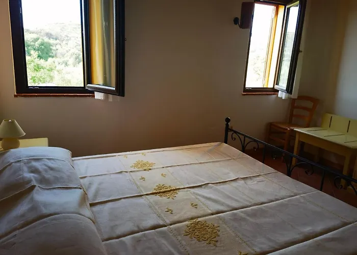 La Corte Degli Ulivi - Rurale 3* Tresnuraghes