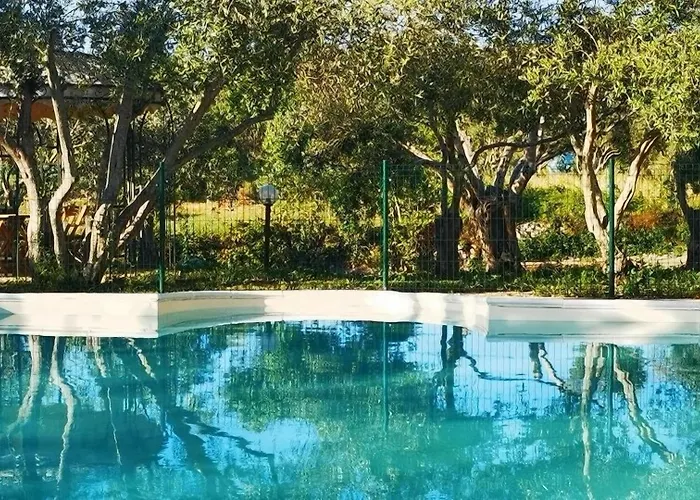 Hotel La Corte Degli Ulivi - Rurale 3*