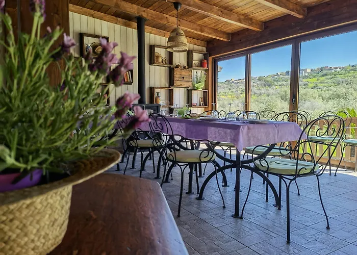 La Corte Degli Ulivi - Rurale Hotel Tresnuraghes