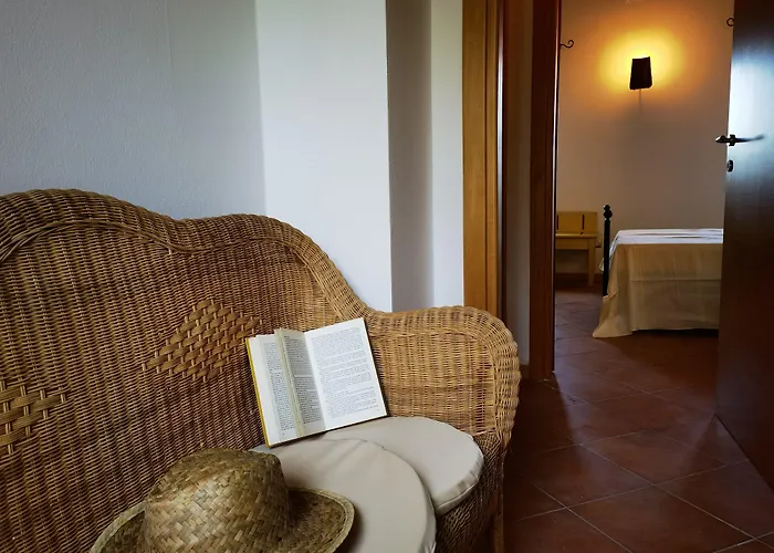 La Corte Degli Ulivi - Rurale Hotel Tresnuraghes